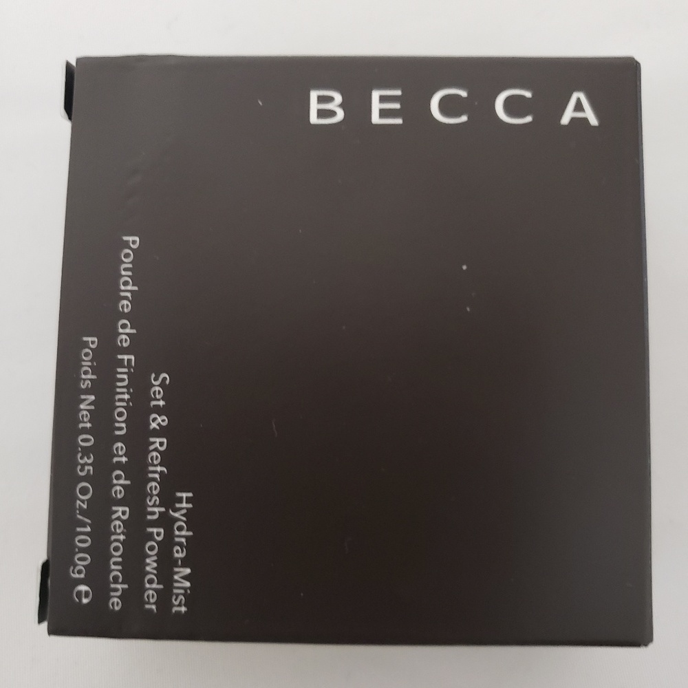Becca Hydra Mist set and refresh powder